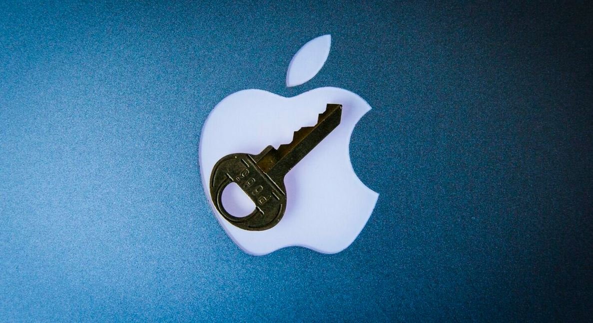 A Beginner’s Guide to Online Safety on Apple Smarthphones